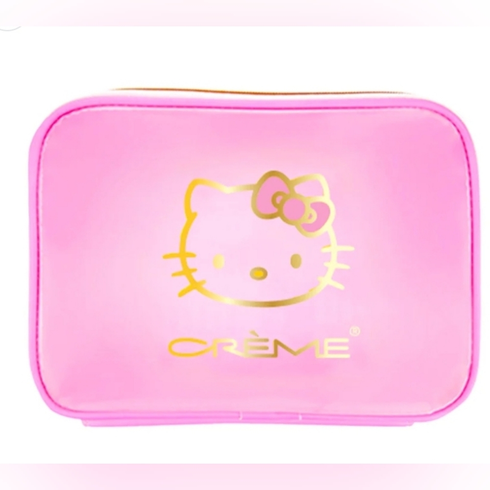 Creme- Sanrio Hello Kitty Perfect Pink Travel Case🩷 Limited Edition